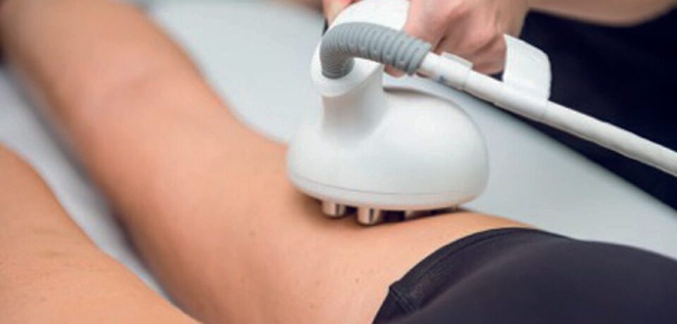 tratamentos-para-celulite Mulher fazendo tratamento para celulite